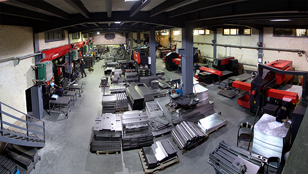 نمای سالن تولید شرکت چترا طلیعه صنعت